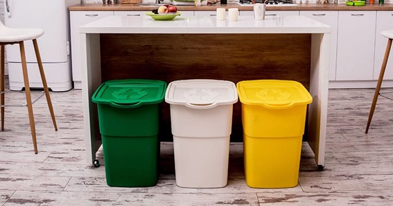 What Is The Standard Kitchen Trash Can Size?